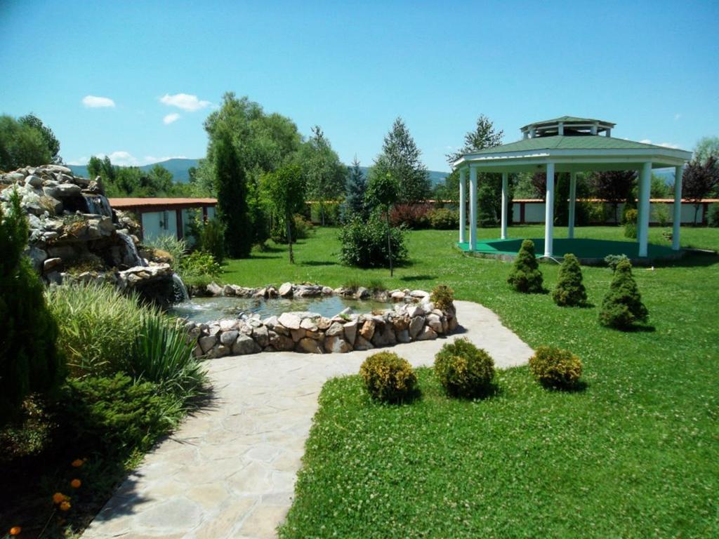 Hotel Dijana Пирот Экстерьер фото