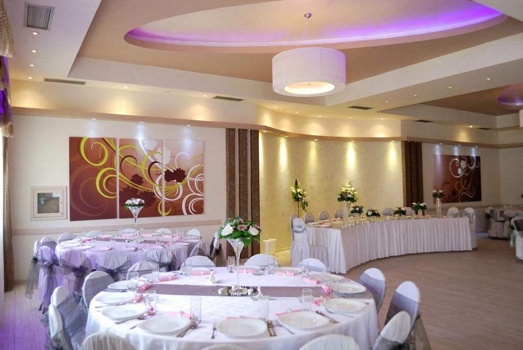 Hotel Dijana Пирот Экстерьер фото